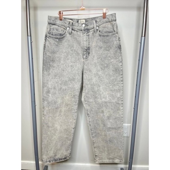 Gray Acid Wash Vintage Straight Denim Jeans Size 12 - Picture 2 of 5